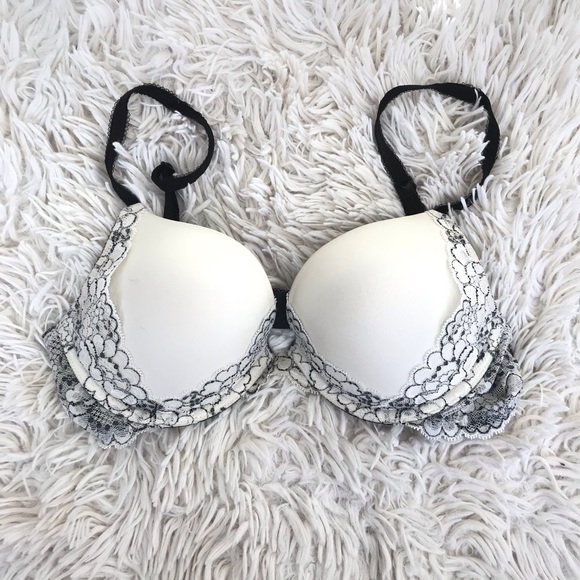 Victoria's Secret Other - Victoria’s Secret Dream Angels Push-up Bra Sz 34C